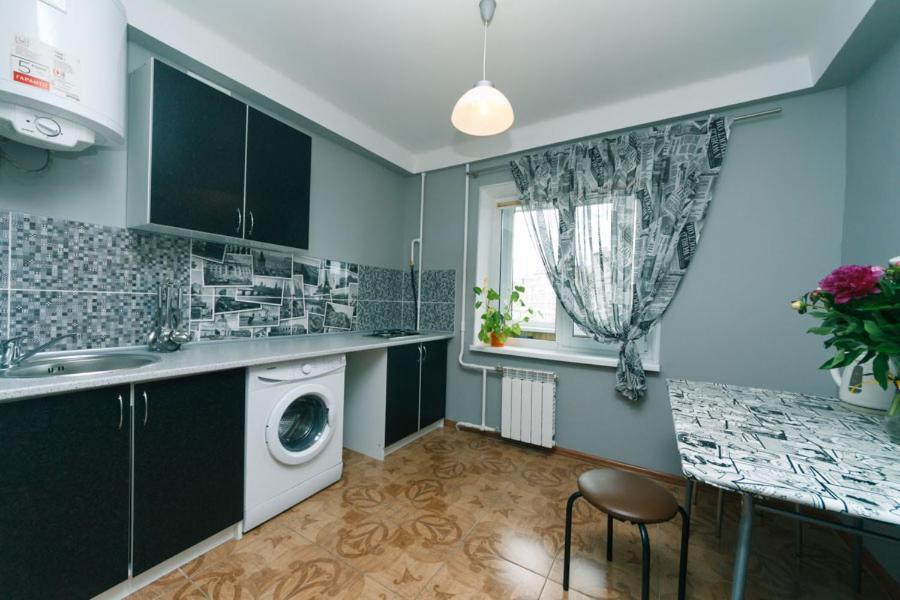 Apartment Near Dream Town كييف المظهر الخارجي الصورة
